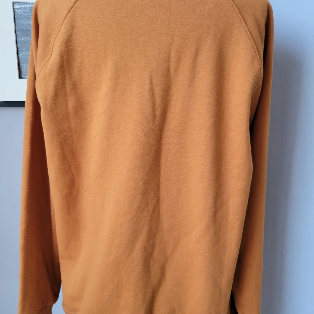 Athleta Triumph Crew Neck Sweatshirt Cattail Brown L - Picture 9 of 12